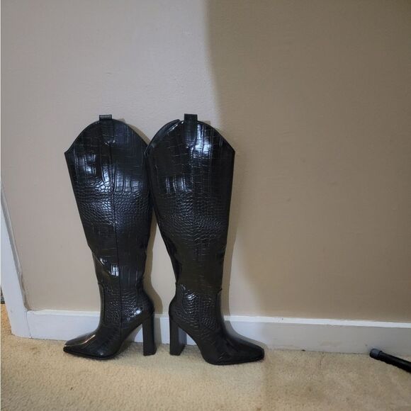 🆕🤠👢Pretty Little Thing Black Croc Knee High Boots - Picture 11 of 11